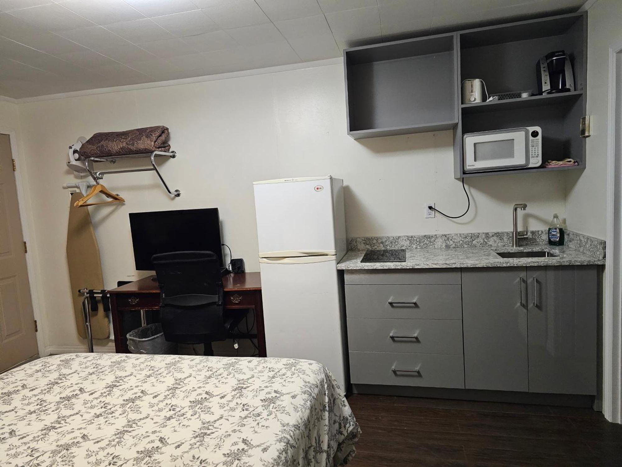 Parkway Motel & European Lodges Pincher Creek Luaran gambar