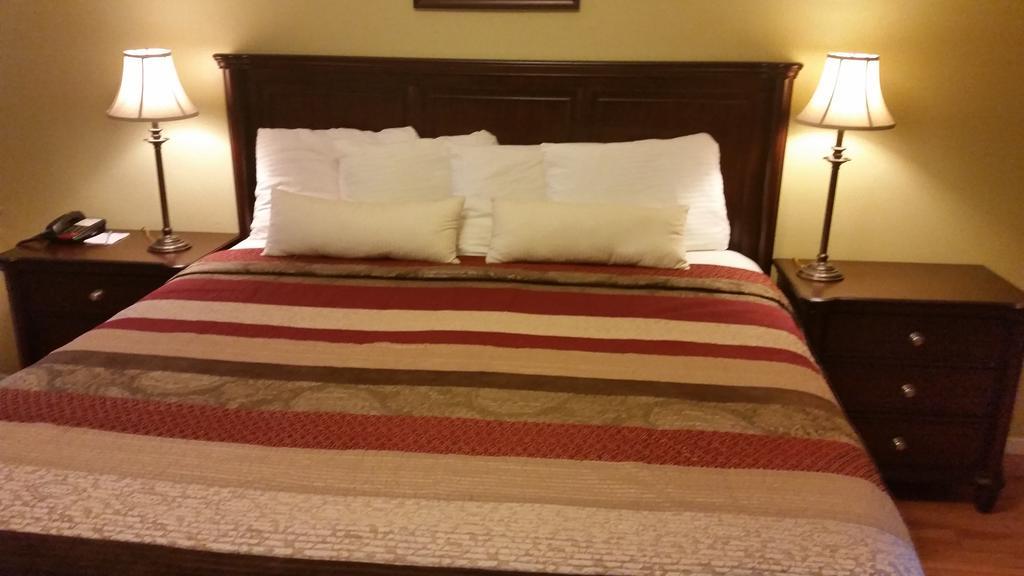 Parkway Motel & European Lodges Pincher Creek Luaran gambar