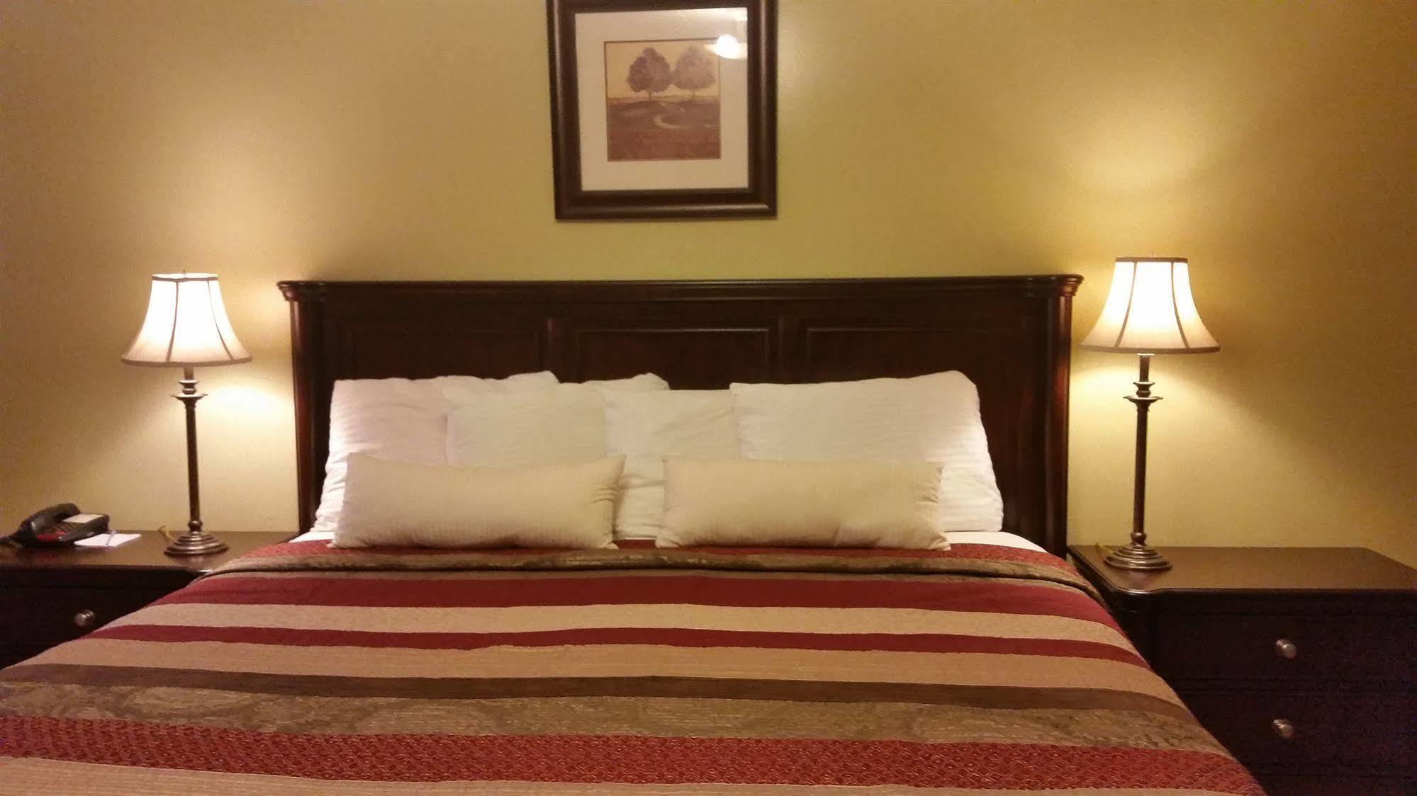 Parkway Motel & European Lodges Pincher Creek Luaran gambar